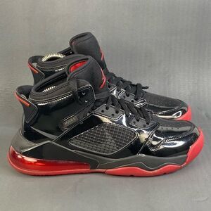 Nike Air Jordan Mars 270 Patent Bred (GS) sneaker shoes Youth size 6 (womens 8)